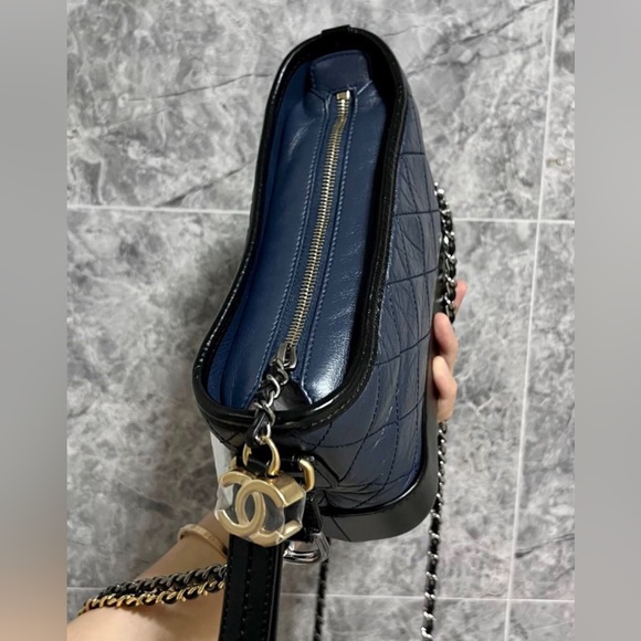 Full Set Chanel Gabrielle Hobo Small Bag - Picture 12 of 14